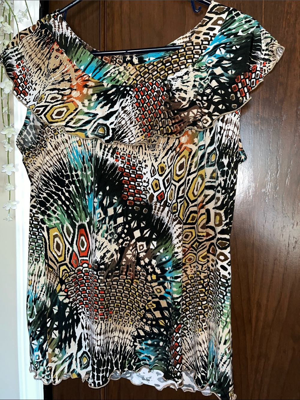 Women’s Multicolor Printed Ruffle-Neck Tunic - Vibrant Green & Black